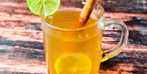 Hot toddy recipe with bourbon whiskey, honey and lemon